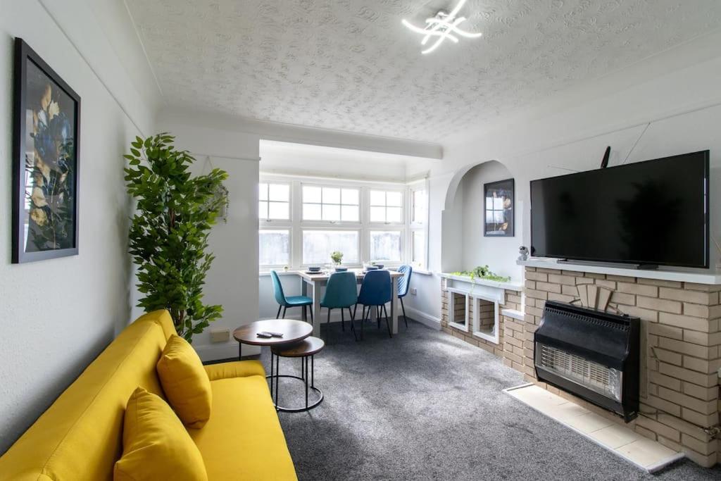 Open Mind Property - Southsea With Free Parking Portsmouth Luaran gambar